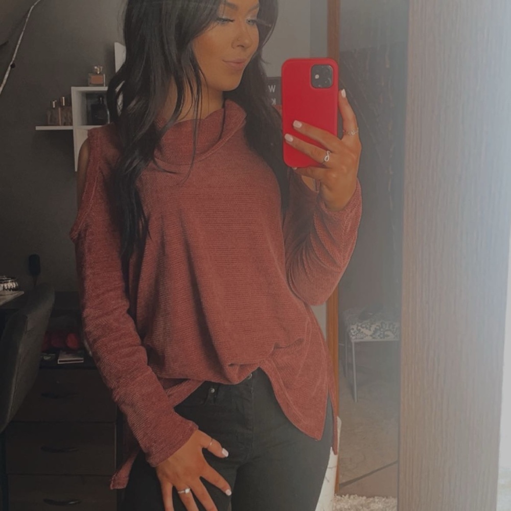 Artesia Sweater